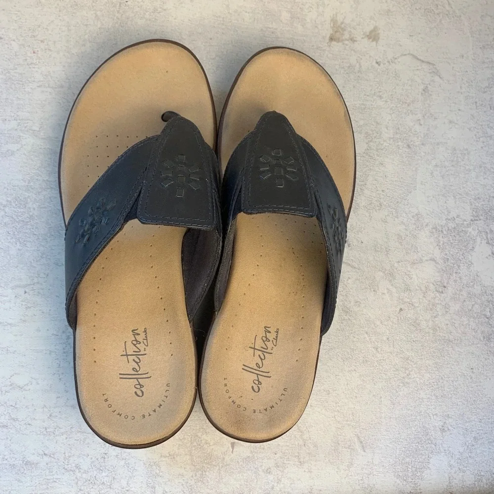 Clarks 8 Sandals Dark Gray Arla Glison Thong Wedge Comfort 261406874055